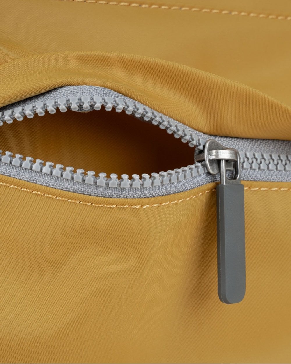 Trafalgar B Corn Recycled Nylon