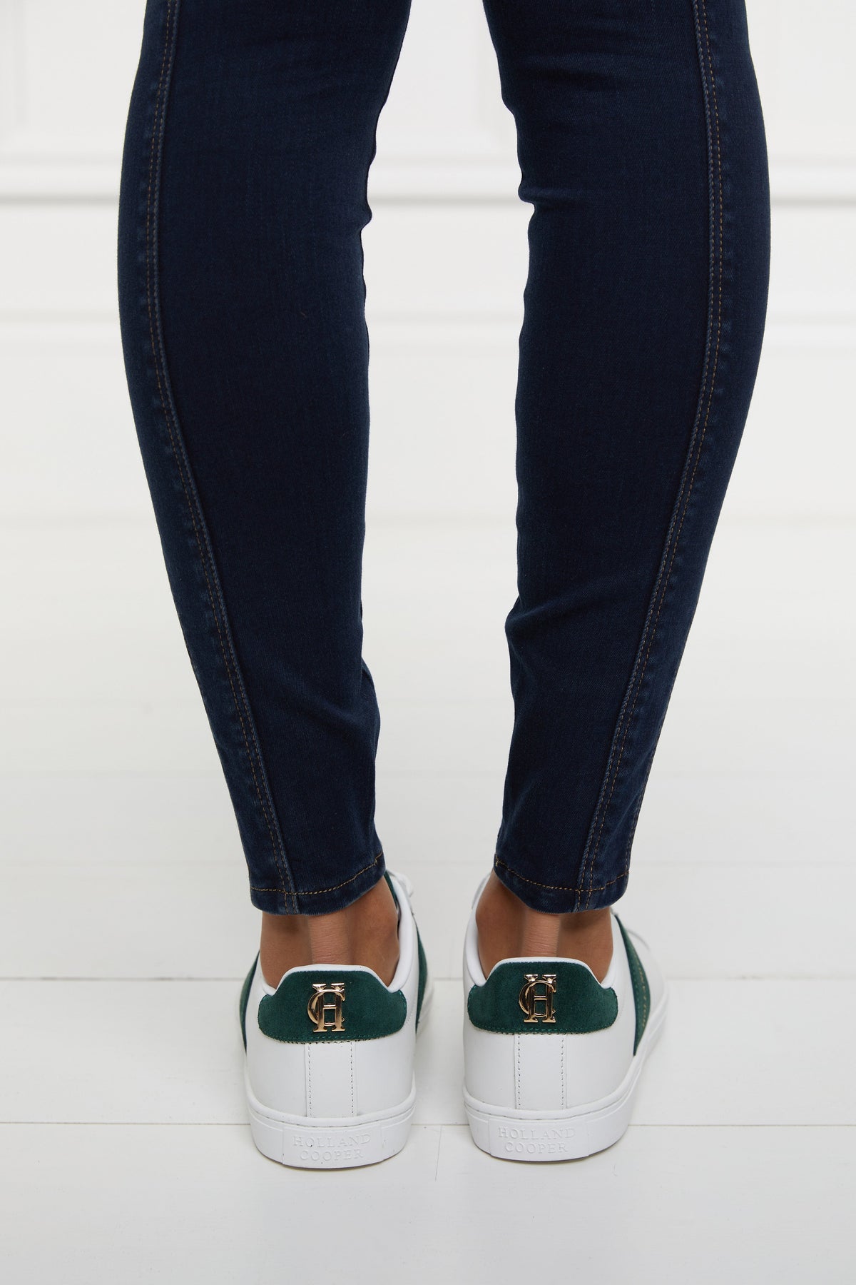 Knightsbridge Court Trainer