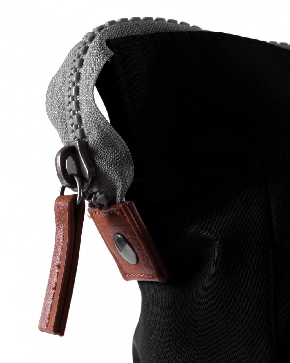 Bantry B Medium Recycled Nylon Black