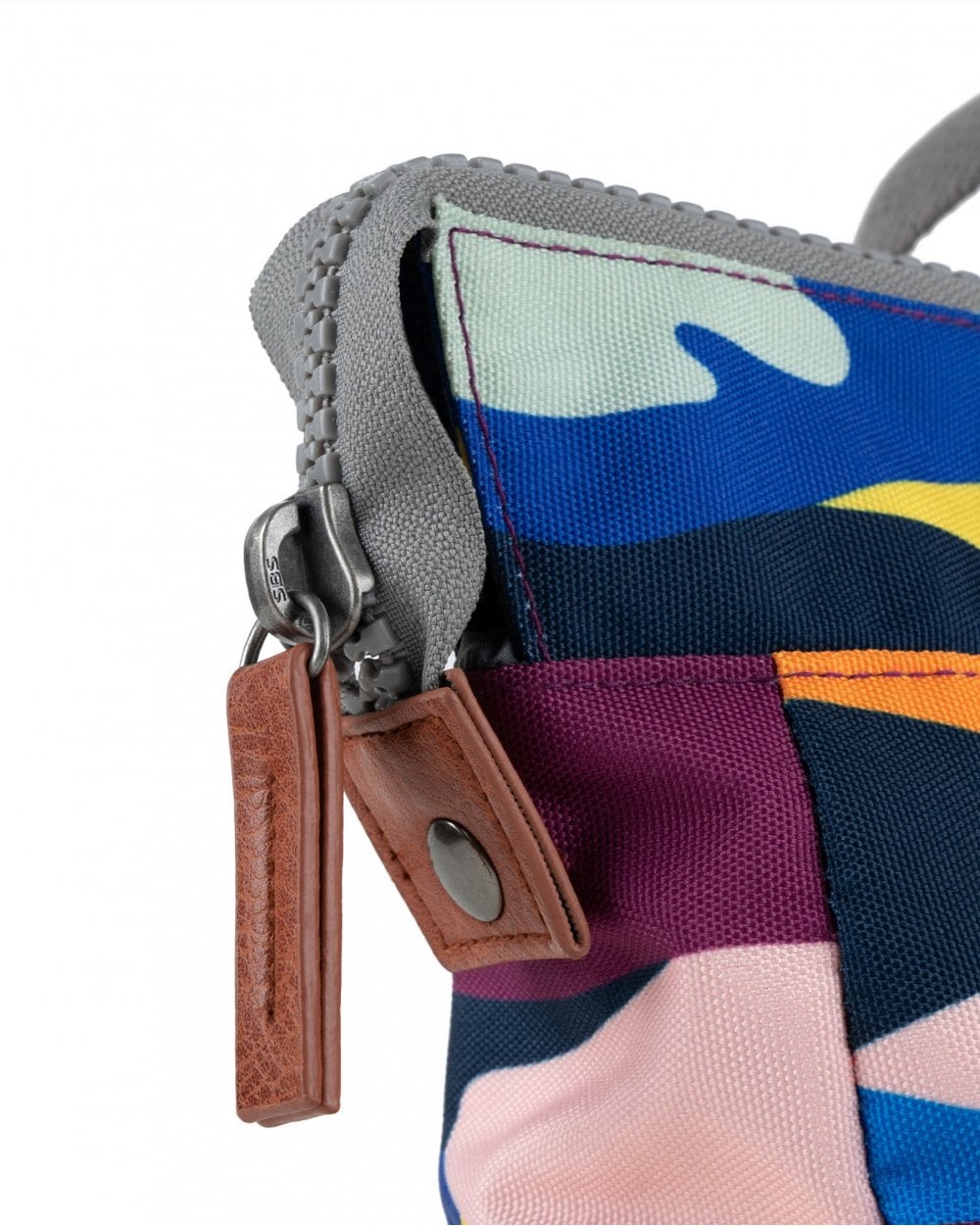 Bantry B Small Recycled Canvas Bold Camo