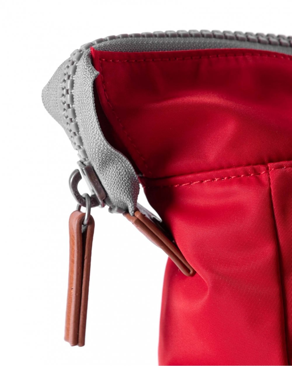 Bantry B Medium Recycled Nylon Cranberry