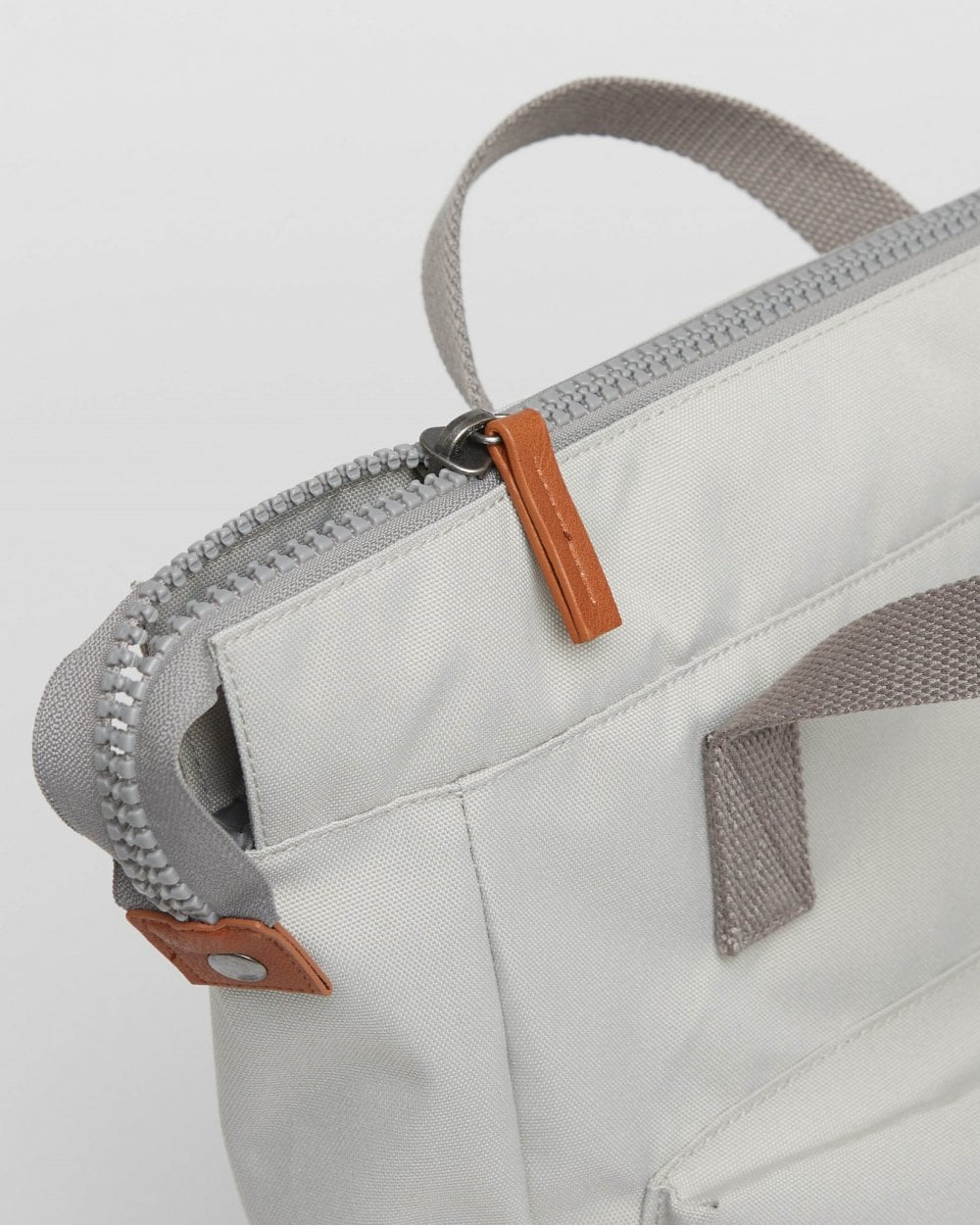 Bantry B Medium Recycled Canvas Mist
