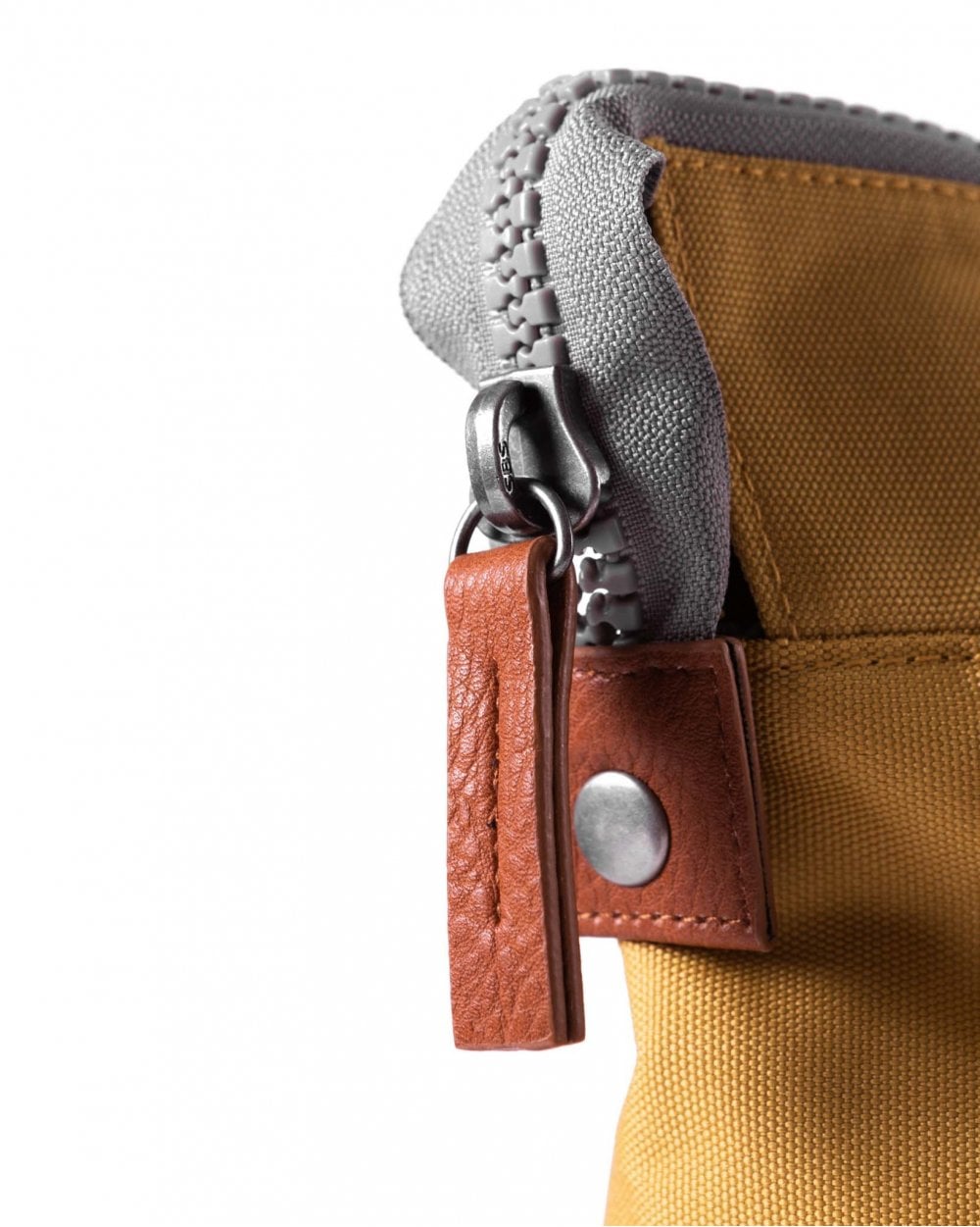 Bantry B Small Recycled Canvas Flax