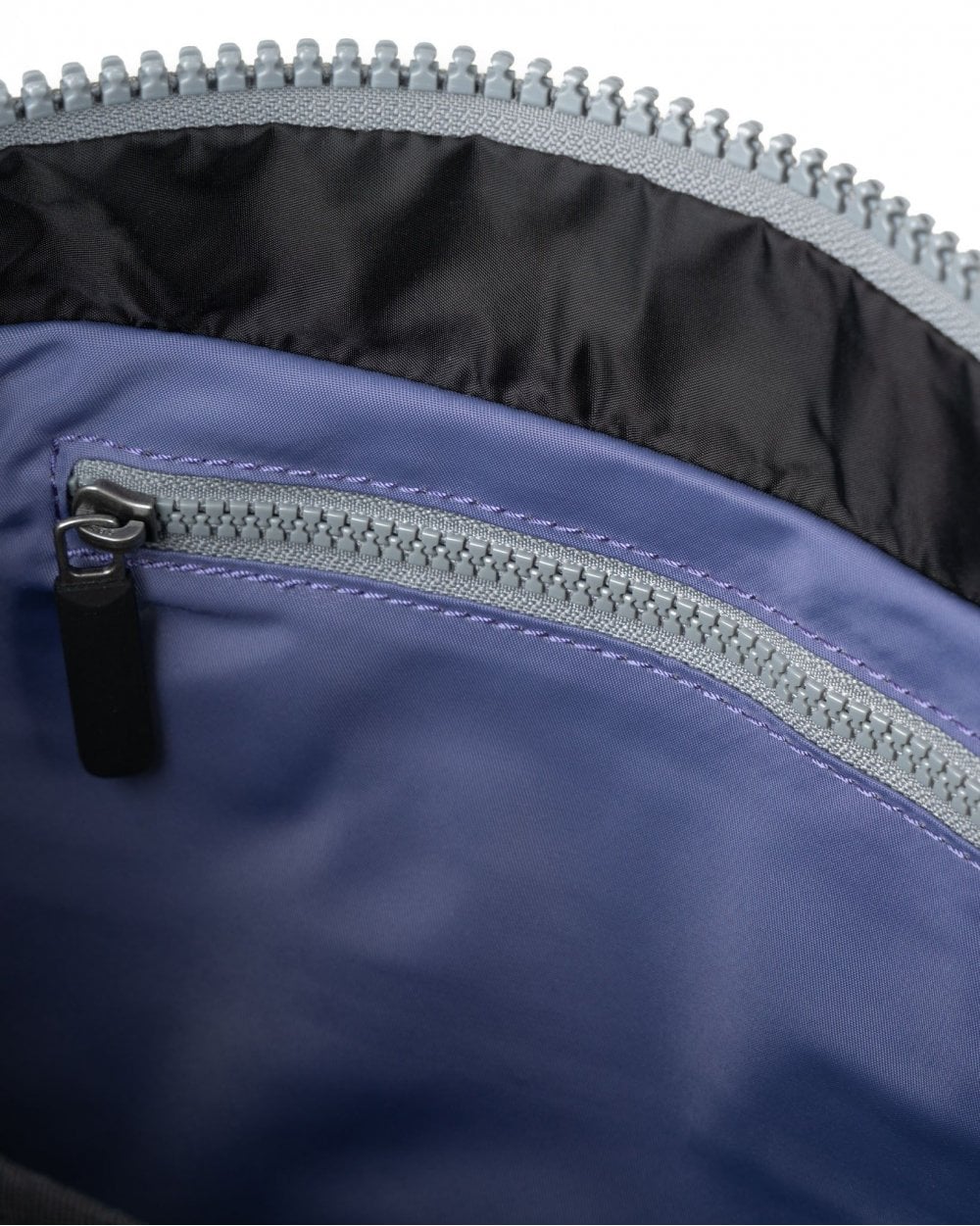 Black Label Canfield B Dusted Peri Recycled Nylon Medium