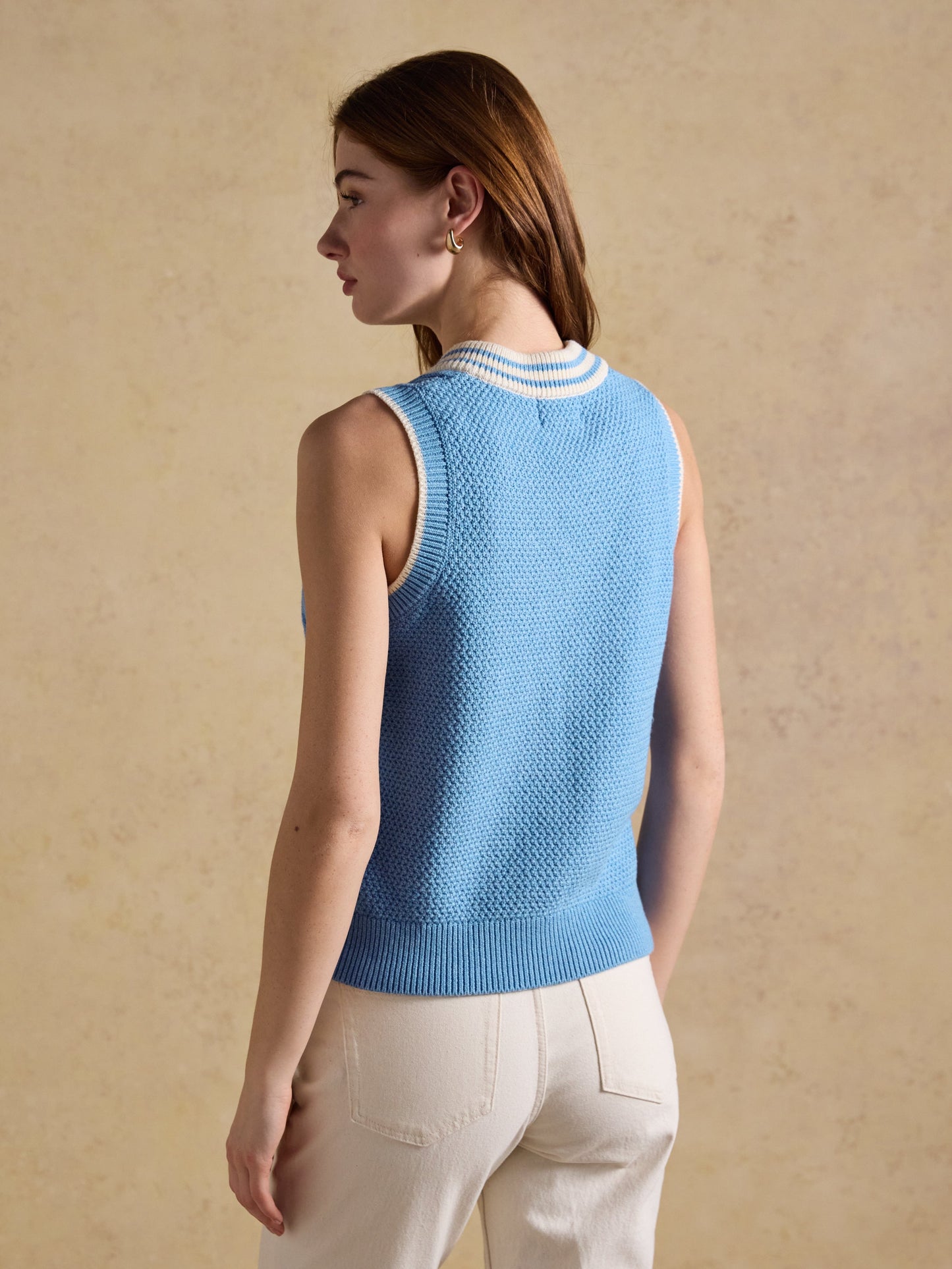 Deuce Sleeveless Knitted Top