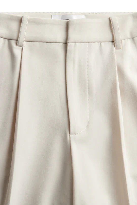 Pleated Wide Leg Trouser