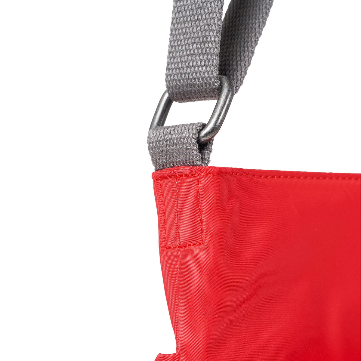 Kennington Crossbody Medium In Chilli Oil