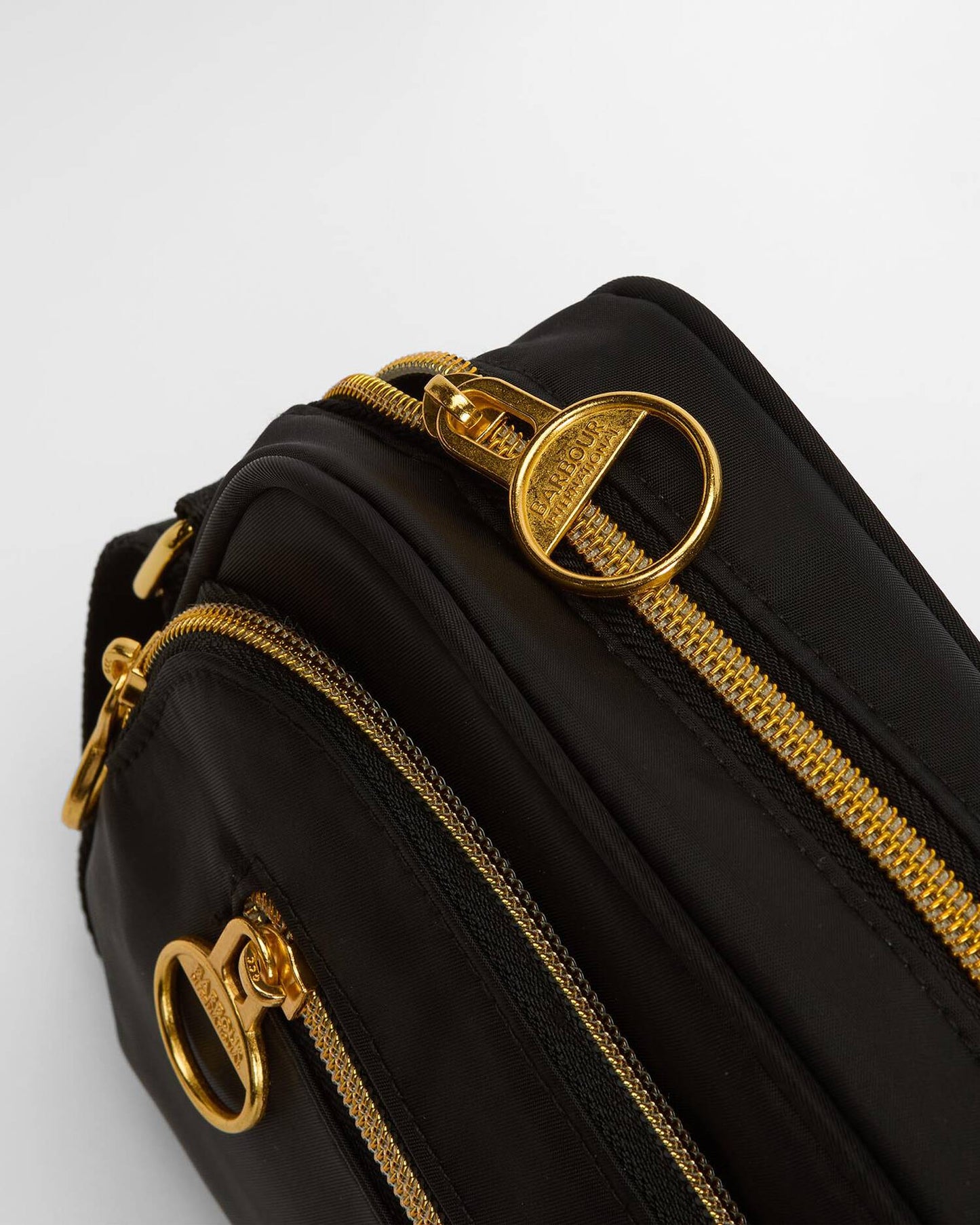 Qualify City Crossbody - Black