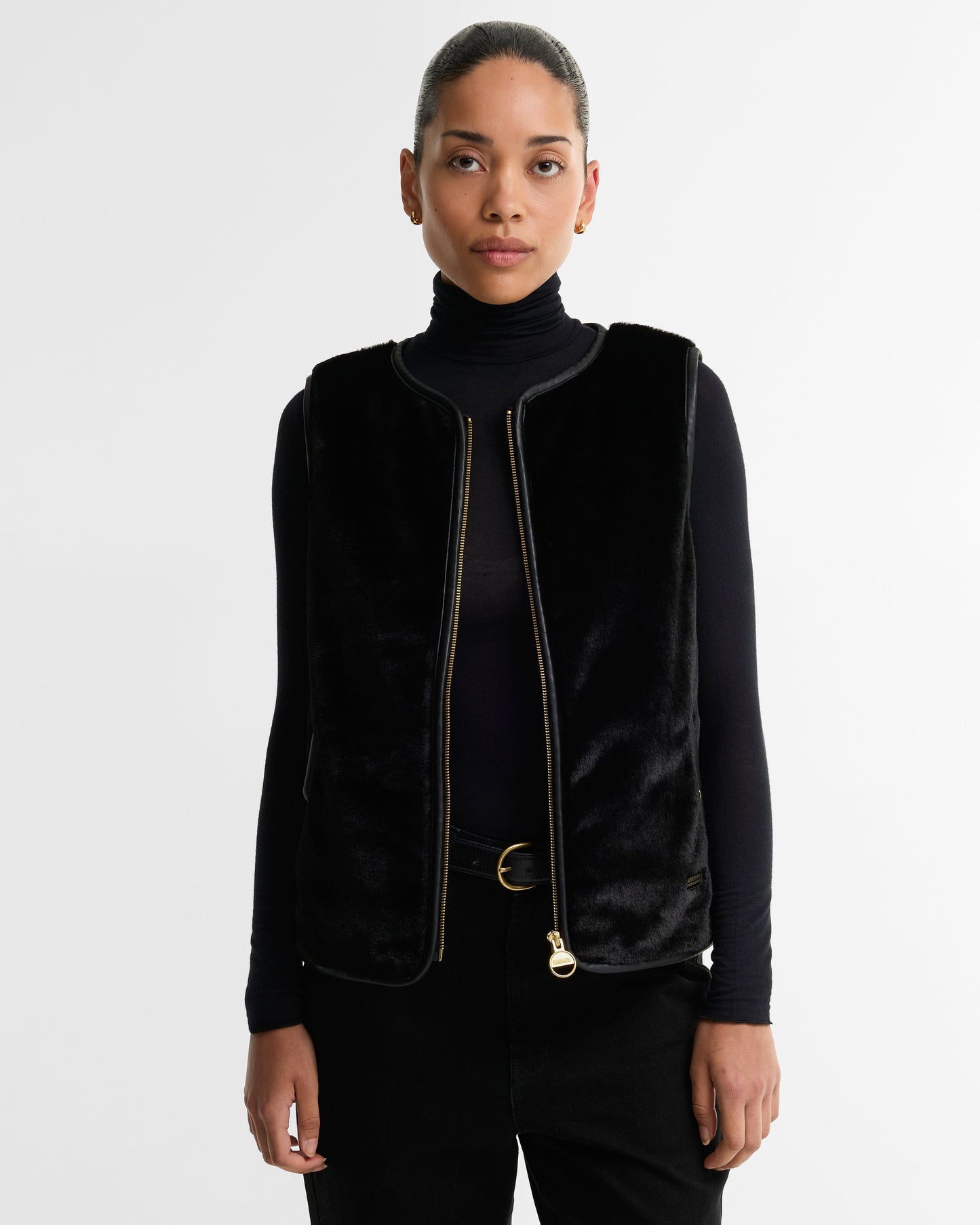 Oulton Faux-Fur Liner
