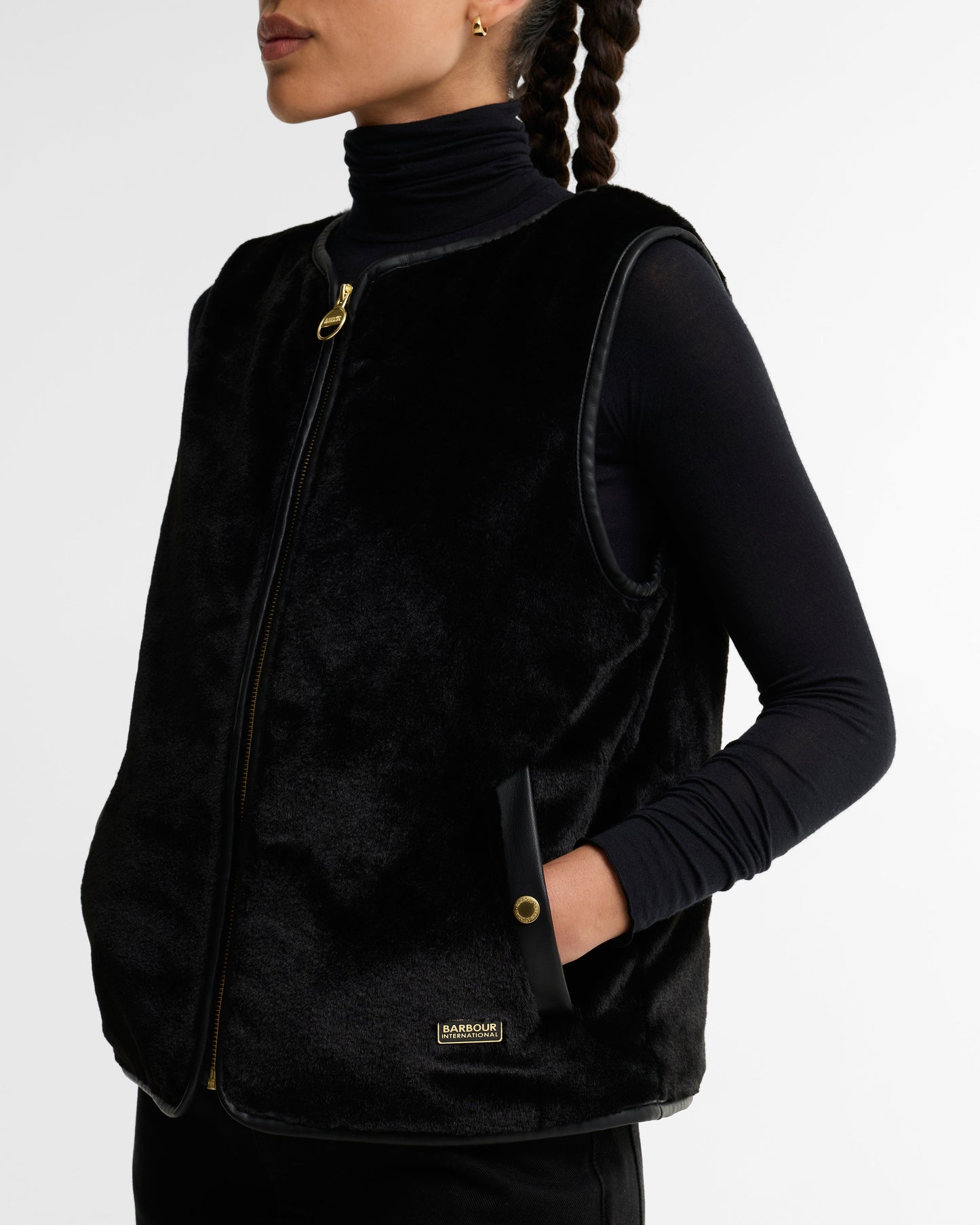 Oulton Faux-Fur Liner