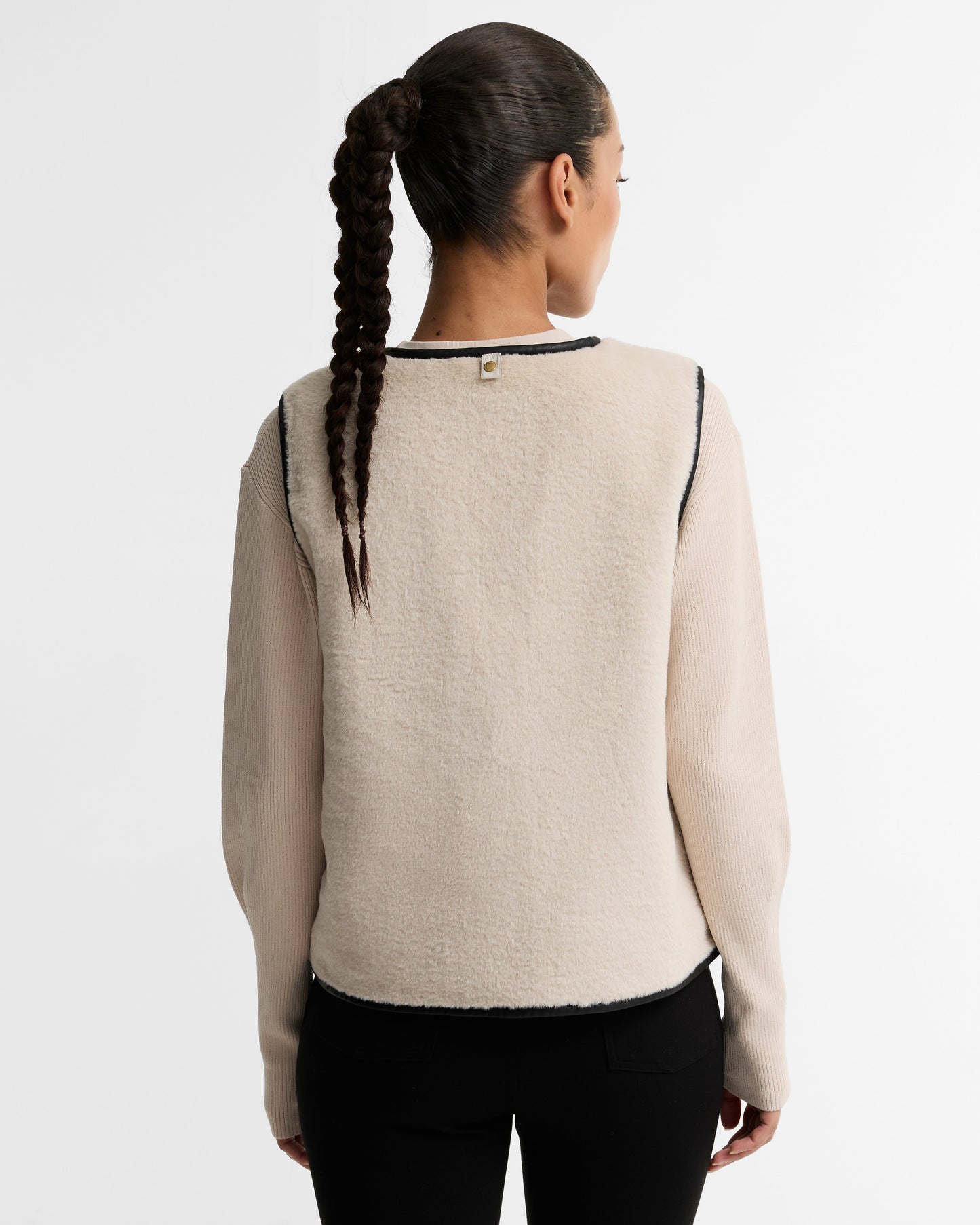 Oulton Faux-Fur Liner