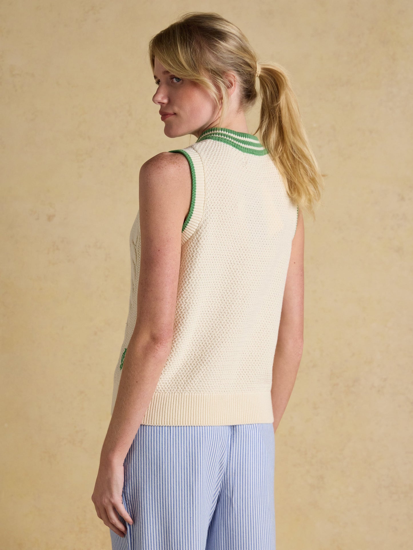 Deuce Sleeveless Knitted Top