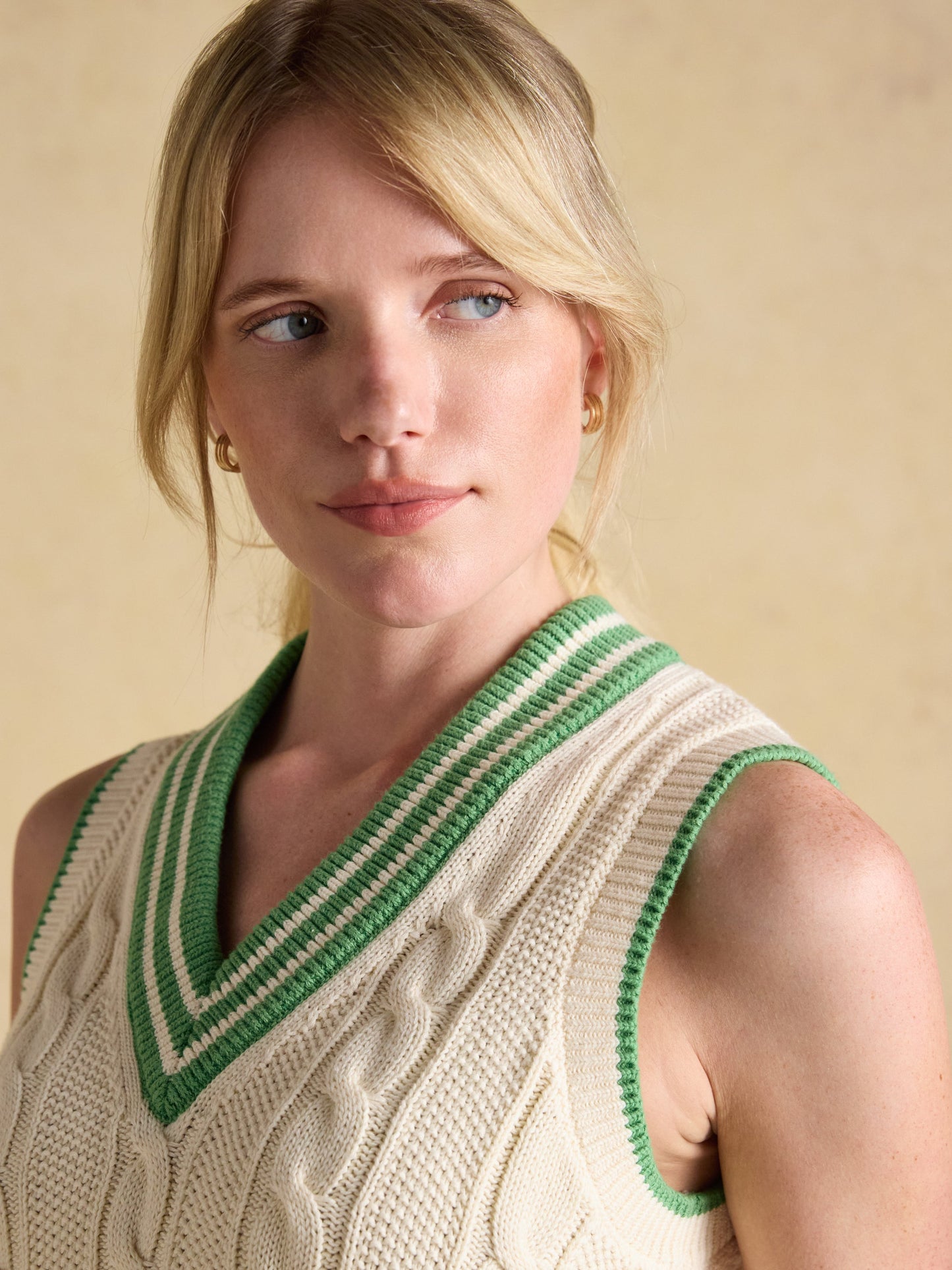 Deuce Sleeveless Knitted Top
