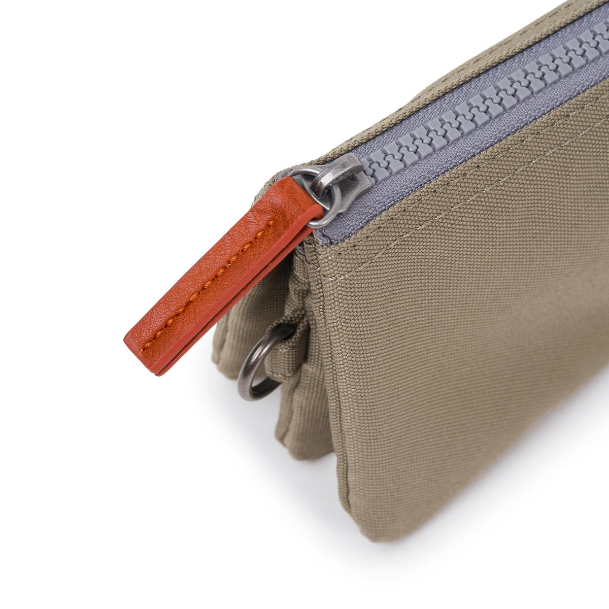 Carnaby Small Wallet In Taupe