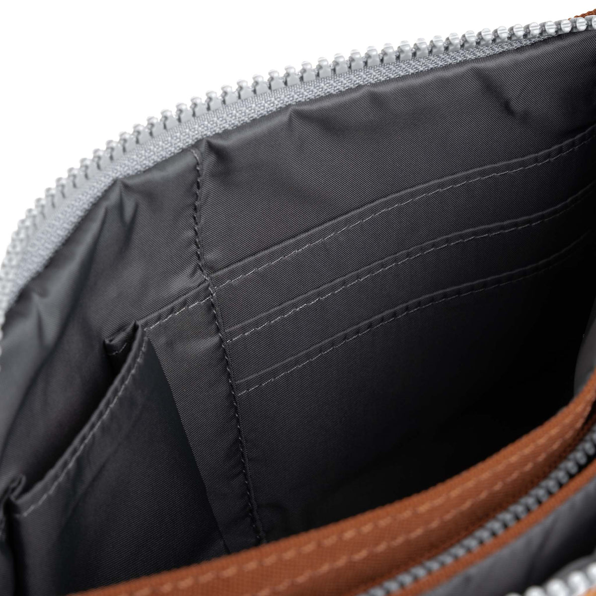 Carnaby Xl Crossbody Bag In Bran