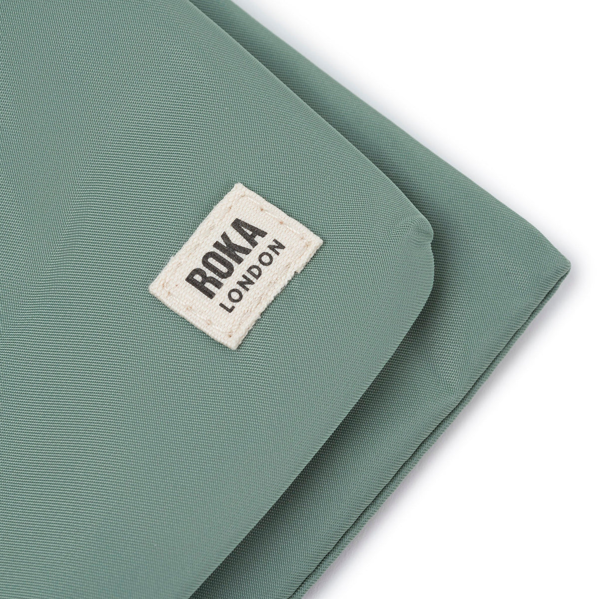Chelsea B Crossbody In Frost Nylon