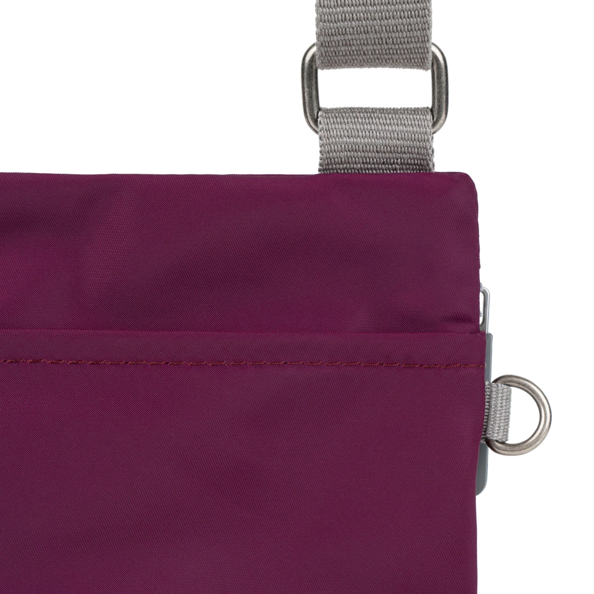 Chelsea B Medium Crossbody Bag In Royal Burgundy