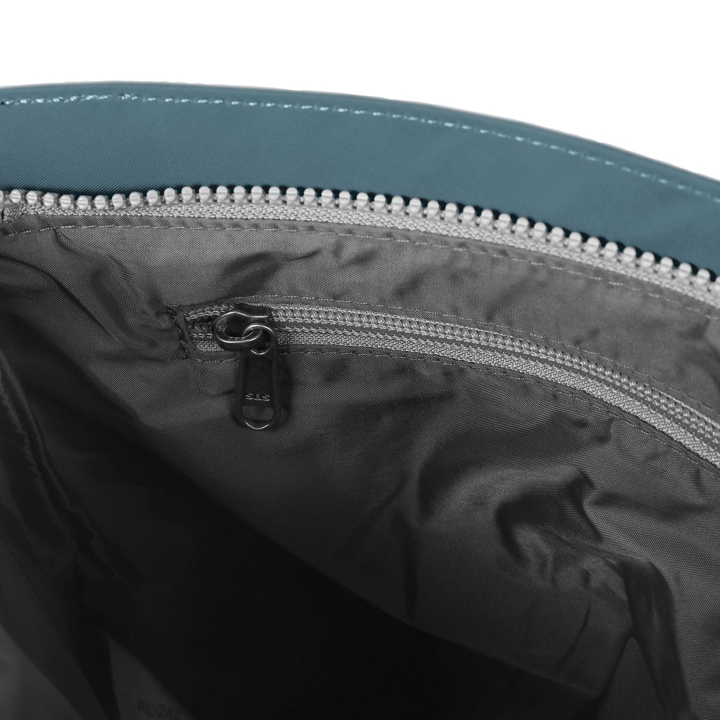Kennington Crossbody In Airforce Nylon
