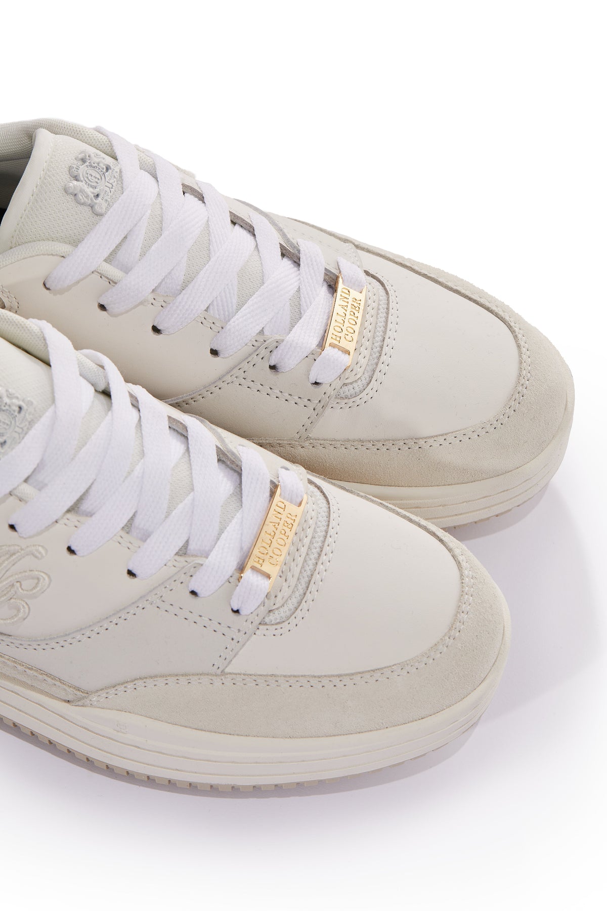 Retro Trainer