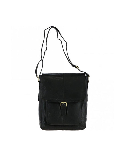 Medium Vintage Wash Leather Travel Bag Black: G-32